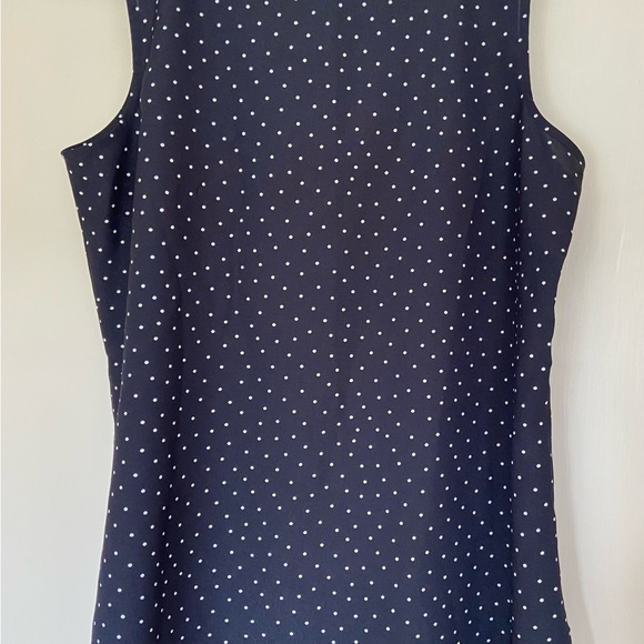 Van Heusen size XS 4-6. New with tags - Picture 2 of 4